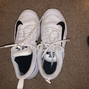 Used Nike Zoom Hyperspace volleyball shoes